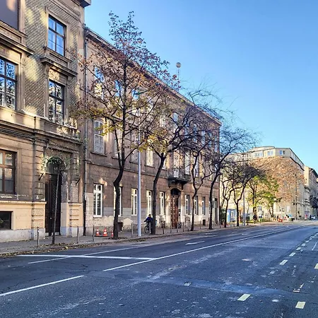 Super - Modern - Sunny Apartament *